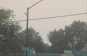 Image of smoky sky from Colorado Ave